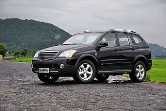 2012款荣威W5 3.2L自动四驱锐域版 2012款荣威W5 3.2L自动四驱锐域版