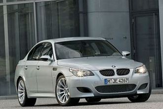 2012款宝马M5 2012款宝马M5