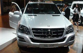 2010款奔驰ML300 4MATIC 2010款奔驰ML300 4MATIC