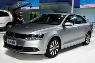 2012款速腾1.8T自动旗舰版 2012款速腾1.8T自动旗舰版