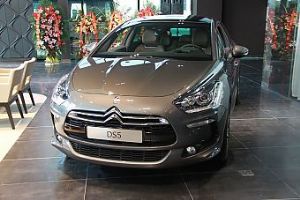 2012DS5 1.6TԶ