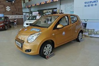 2013款奥拓1.0L自动豪华型 2013款奥拓1.0L自动豪华型