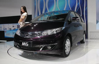 2013款比亚迪M6 2.4L自动豪华型 2013款比亚迪M6 2.4L自动豪华型