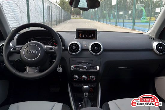 奥迪A1 内饰图