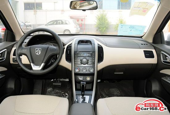 宝骏630 内饰图 宝骏630 内饰图
