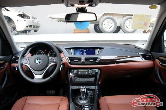 宝马X1 内饰图
