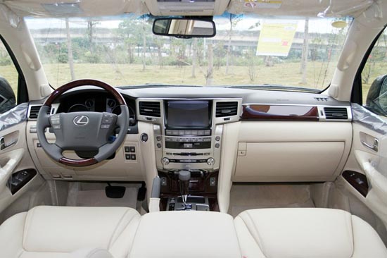 雷克萨斯LX 内饰图