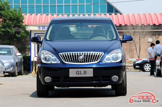 别克GL8 外观图 别克GL8 外观图