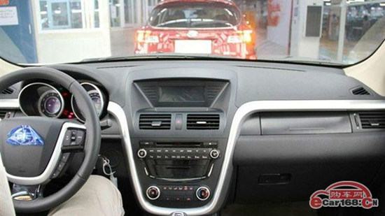 奔腾X80 内饰图 奔腾X80 内饰图