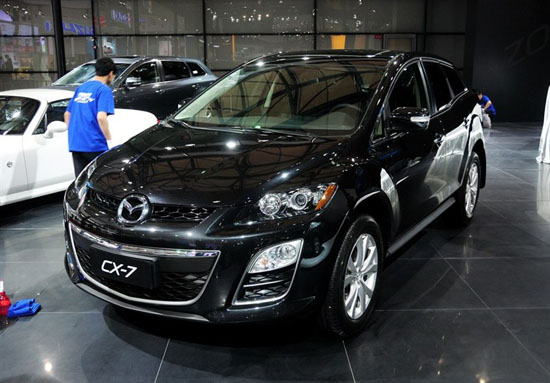 马自达CX-7 外观图