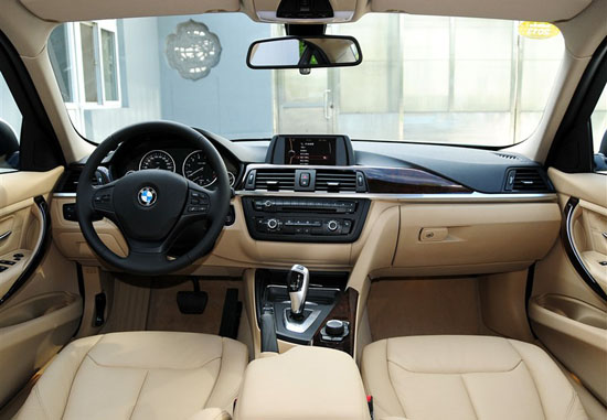 宝马3系 内饰图