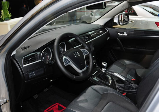 众泰T600 内饰图