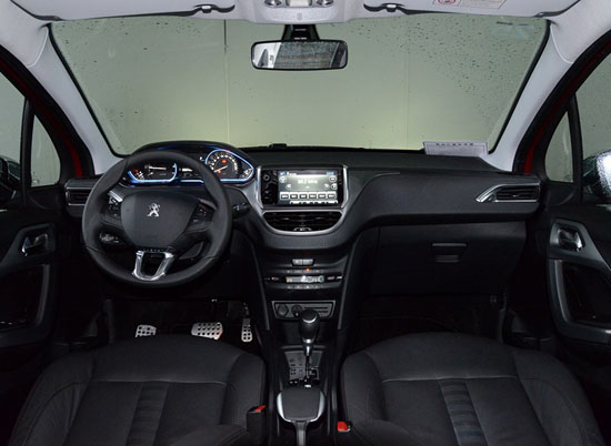 标致2008 内饰图