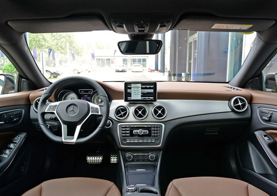 奔驰CLA级 内饰图