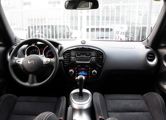 英菲尼迪ESQ 内饰图 英菲尼迪ESQ 内饰图