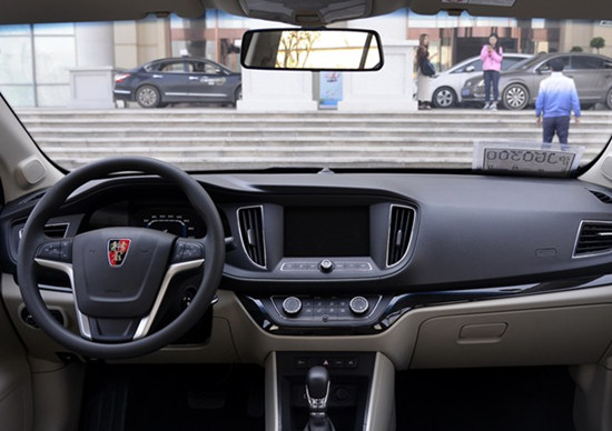 荣威360 内饰图 荣威360 内饰图