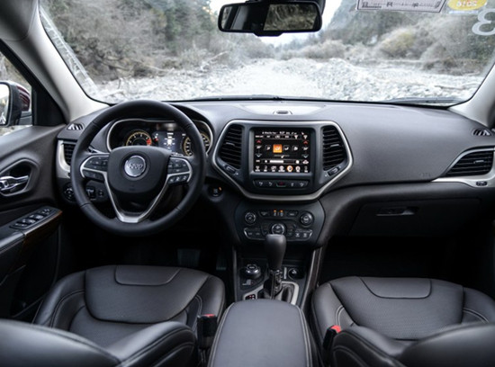 自由光 内饰图 自由光 内饰图