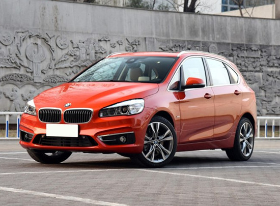 宝马2系旅行车 外观图