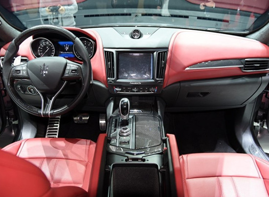 Levante 莱万特 内饰图