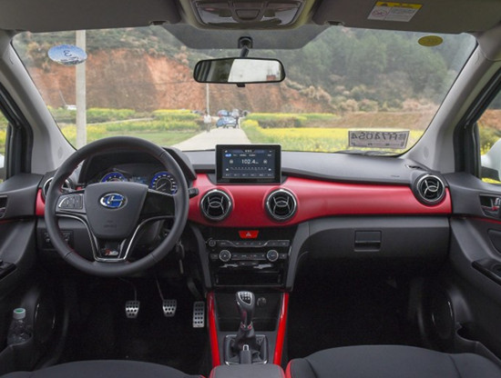 昌河Q25 内饰图 昌河Q25 内饰图