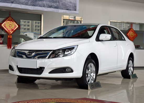 比亚迪e5 外观图