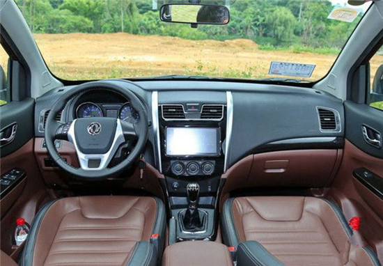 风行SX6 内饰图 风行SX6 内饰图