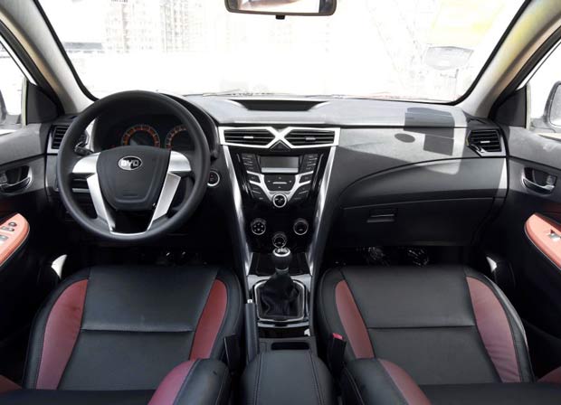 比亚迪F3 内饰图 比亚迪F3 内饰图