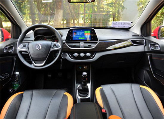 宝骏310 内饰图 宝骏310 内饰图