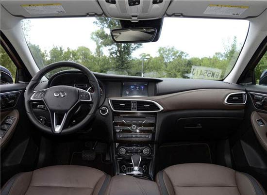 英菲尼迪QX30 内饰图