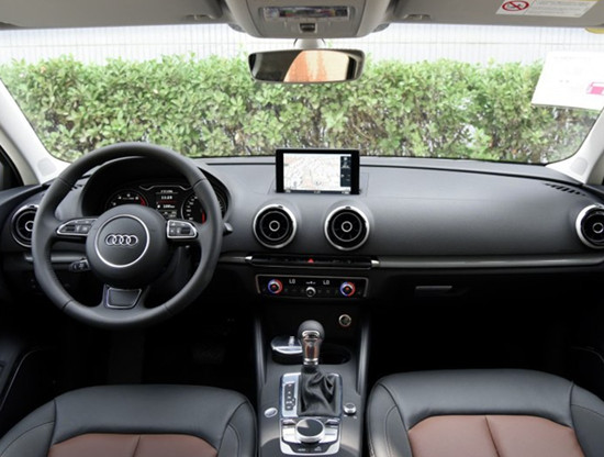 奥迪A3 内饰图 奥迪A3 内饰图