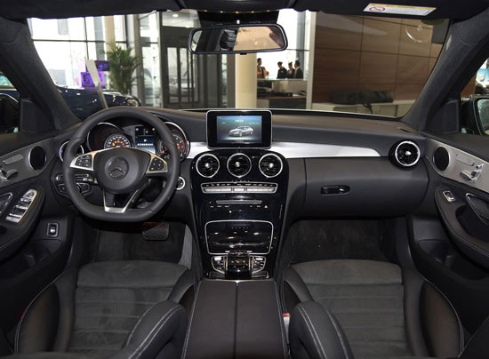 奔驰C级 内饰图