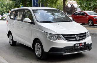 宝骏730 2016款 1.5L 手动超值型 8座 宝骏730 2016款 1.5L 手动超值型 8座