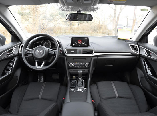 马自达3昂克赛拉 内饰图