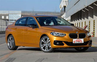 宝马1系 2017款 118i 设计套装型 宝马1系 2017款 118i 设计套装型