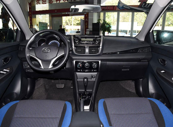YARiS L 致享 内饰图