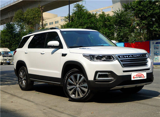 长安CS95 外观图