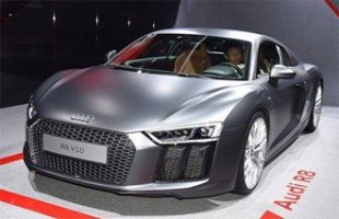µR8 2016 V10 Coupe Performance