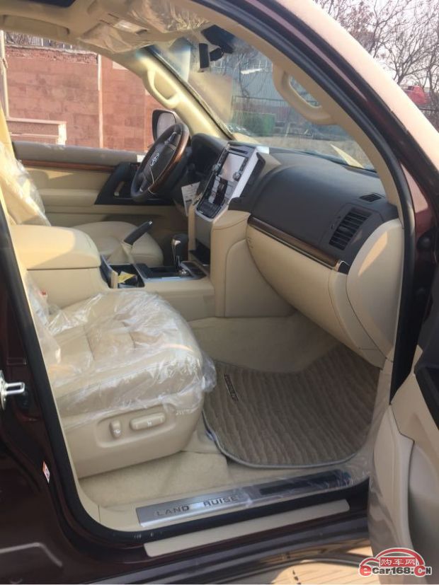 兰德酷路泽(平行进口) 内饰图