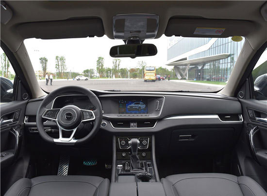 众泰T600 Coupe 内饰图