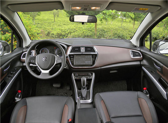 骁途 内饰图