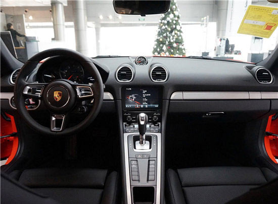 保时捷718 内饰图 保时捷718 内饰图