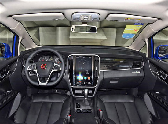 宋MAX 内饰图 宋MAX 内饰图