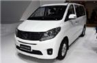 风行F600 2017款 F600L 2.0L 手动 尊享型