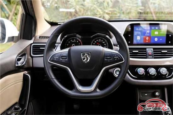 宝骏310w 内饰图