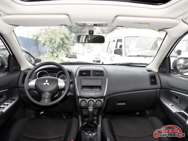 劲炫ASX 内饰图 劲炫ASX 内饰图