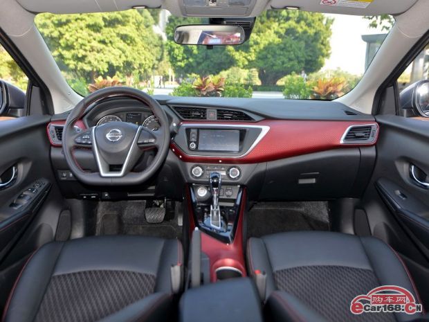 LANNIA 蓝鸟 内饰图