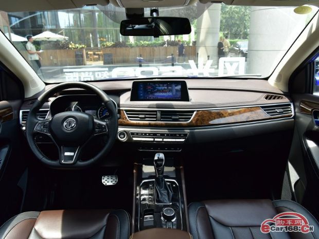 风光580 内饰图 风光580 内饰图