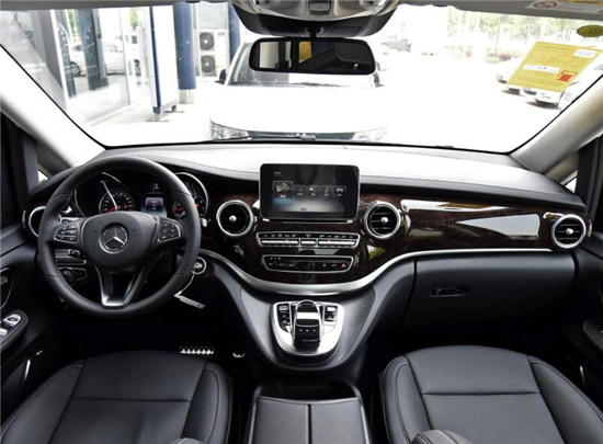 奔驰V级(平行进口) 内饰图