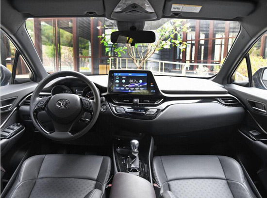 奕泽IZOA 内饰图