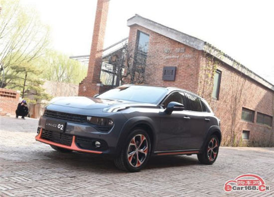 领克02 外观图 领克02 外观图